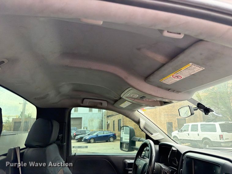 image for item FB5950 2016 Chevrolet Silverado 3500HD utility bed pickup truck