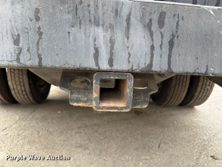 image for item FB5951 2016 Chevrolet Silverado 3500HD utility bed pickup truck