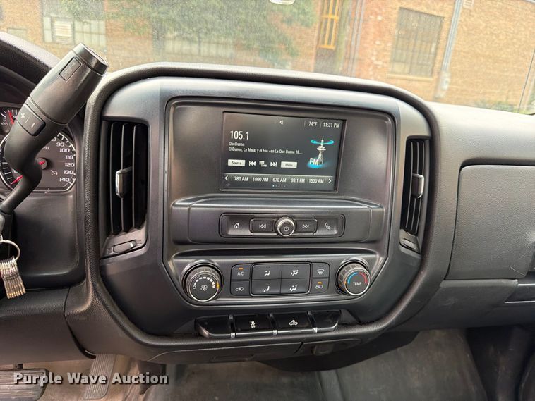 image for item FB5951 2016 Chevrolet Silverado 3500HD utility bed pickup truck