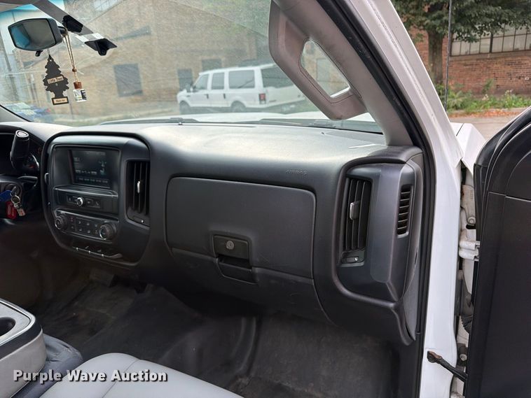 image for item FB5951 2016 Chevrolet Silverado 3500HD utility bed pickup truck