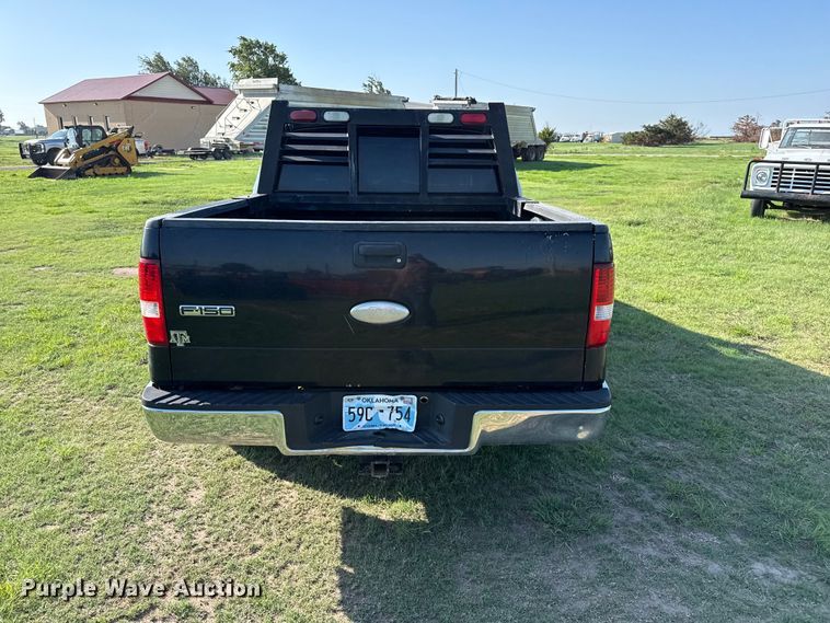 image for item FB6737 2006 Ford F150 Crew Cab pickup truck