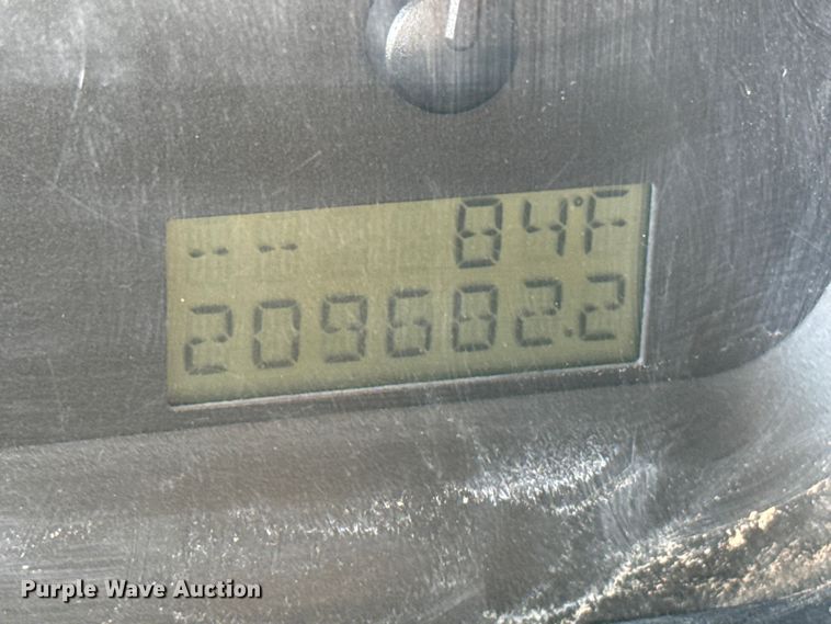 image for item FB6737 2006 Ford F150 Crew Cab pickup truck