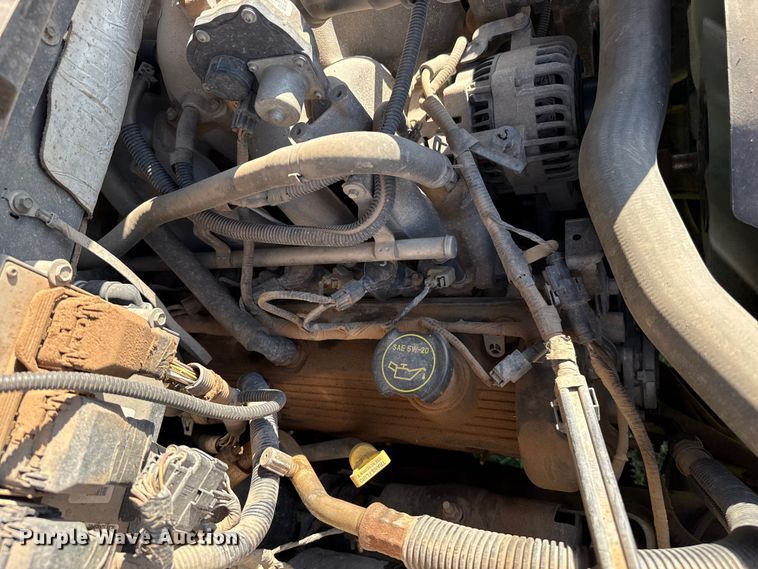 image for item FB6737 2006 Ford F150 Crew Cab pickup truck