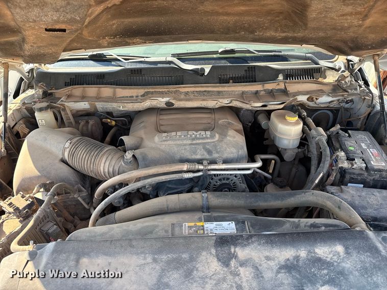 image for item FB6902 2017 RAM 2500 Crew Cab pickup truck
