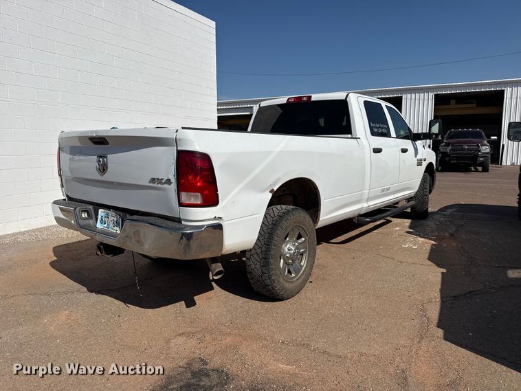 image for item FB6903 2018 RAM 2500 Crew Cab pickup truck