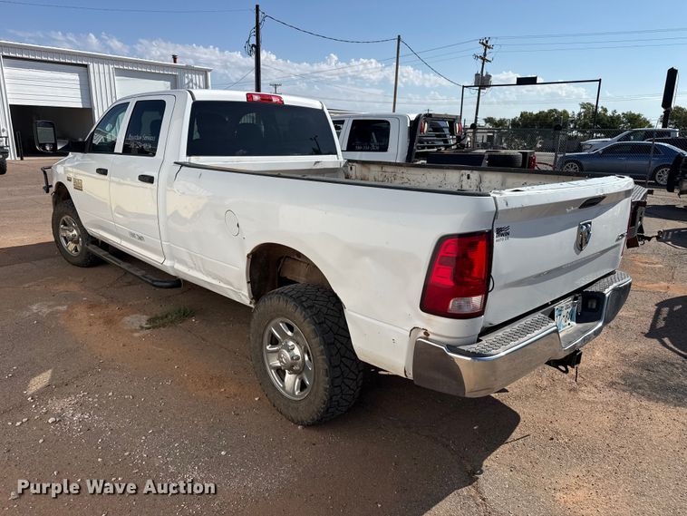 image for item FB6903 2018 RAM 2500 Crew Cab pickup truck