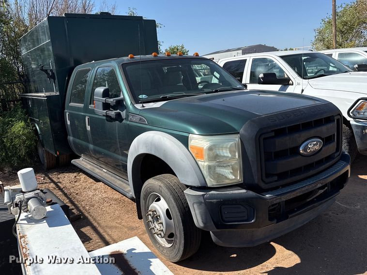 image for item FB6904 2011 Ford F450 Super Duty XL Crew Cab utility bed pickup truck