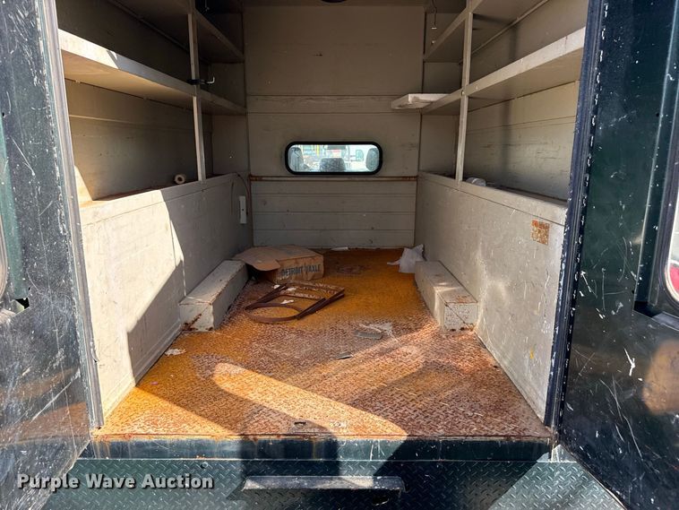 image for item FB6904 2011 Ford F450 Super Duty XL Crew Cab utility bed pickup truck
