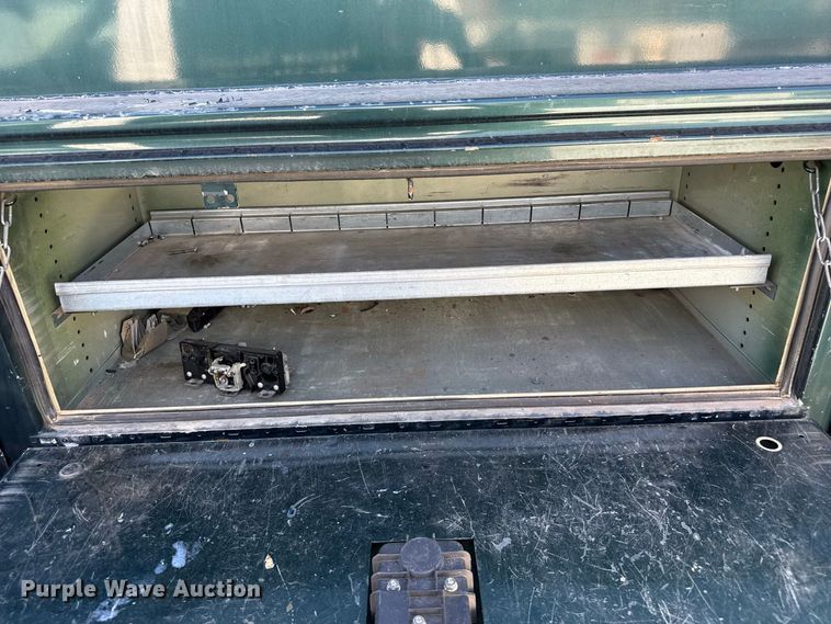 image for item FB6904 2011 Ford F450 Super Duty XL Crew Cab utility bed pickup truck