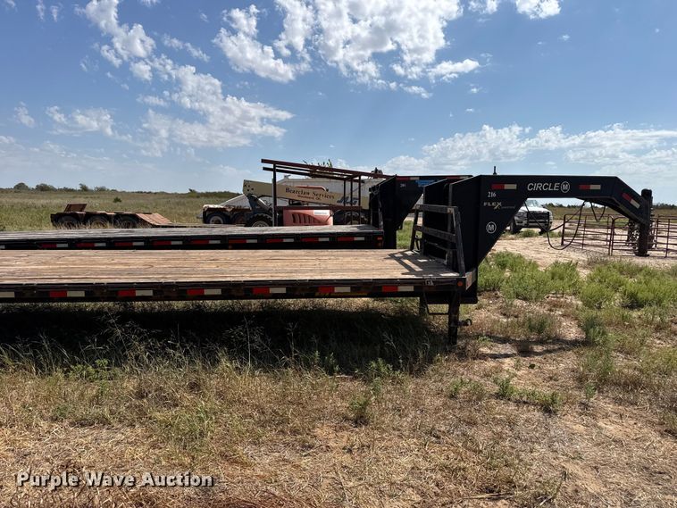 image for item FB6906 2014 Circle M equipment trailer