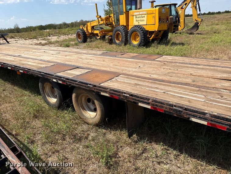 image for item FB6906 2014 Circle M equipment trailer