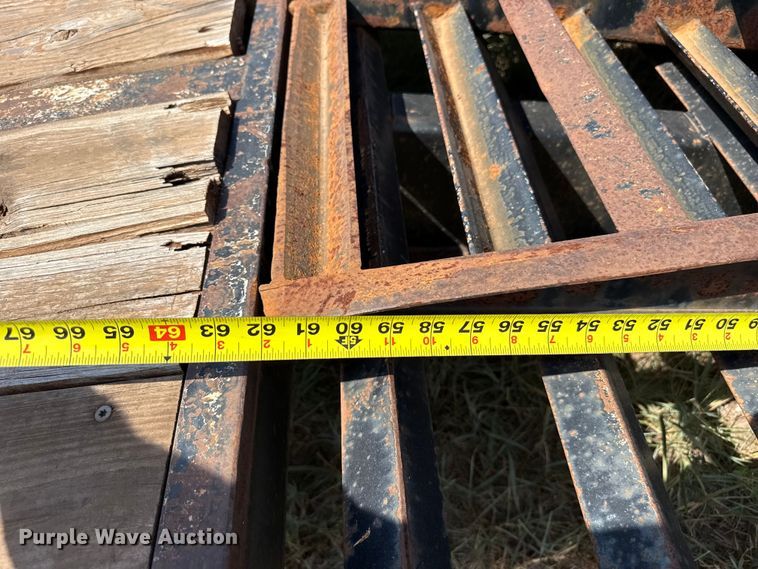 image for item FB6906 2014 Circle M equipment trailer