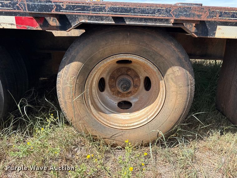 image for item FB6906 2014 Circle M equipment trailer
