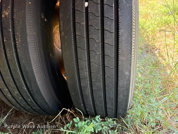 image for item FB6906 2014 Circle M equipment trailer