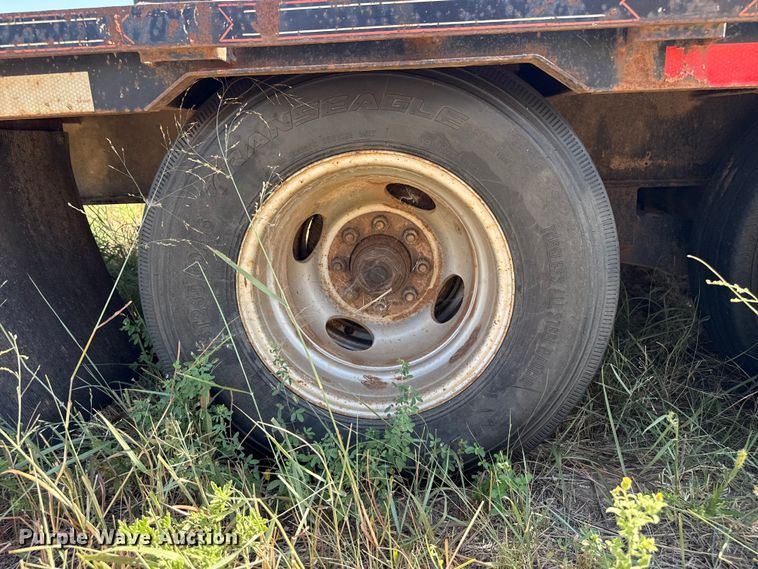image for item FB6906 2014 Circle M equipment trailer