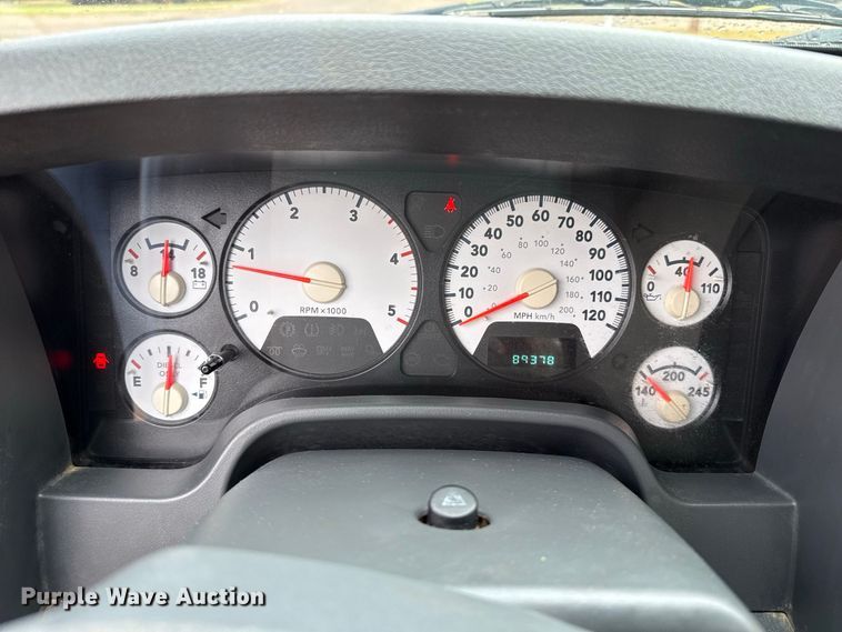 image for item FB6937 2006 Dodge Ram 2500 Ext. Cab pickup truck