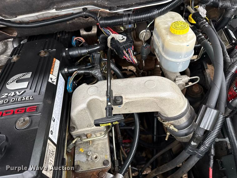 image for item FB6937 2006 Dodge Ram 2500 Ext. Cab pickup truck