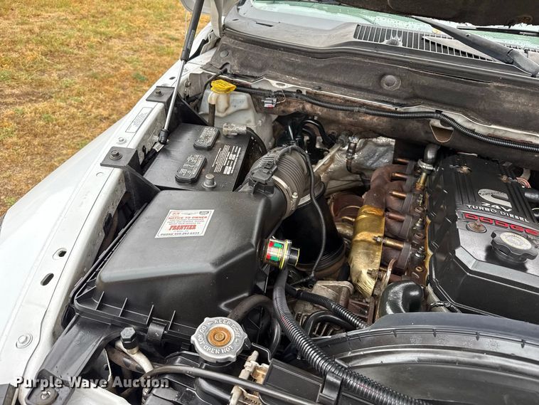 image for item FB6937 2006 Dodge Ram 2500 Ext. Cab pickup truck