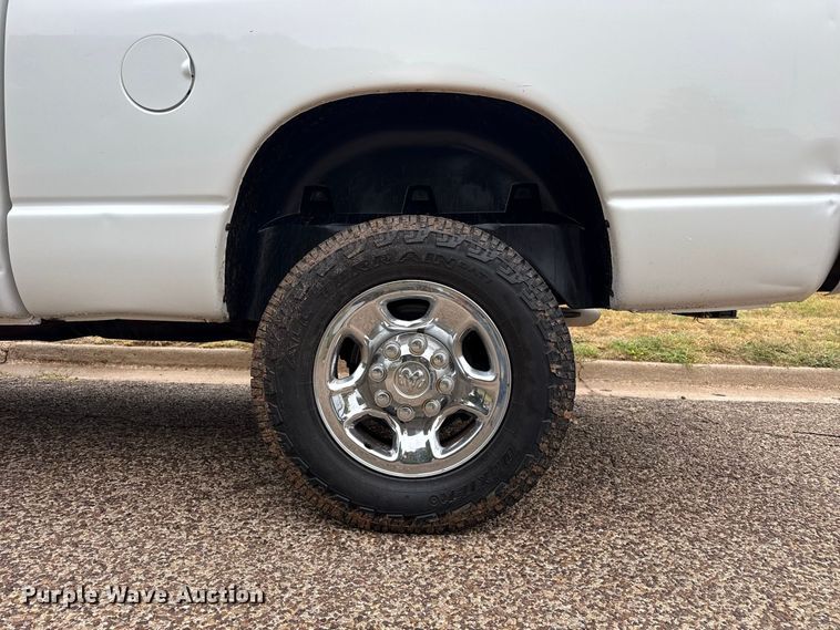 image for item FB6937 2006 Dodge Ram 2500 Ext. Cab pickup truck