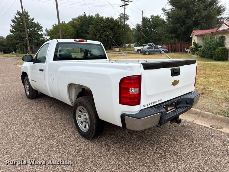 image for item FB6938 2007 Chevrolet Silverado 1500 pickup truck