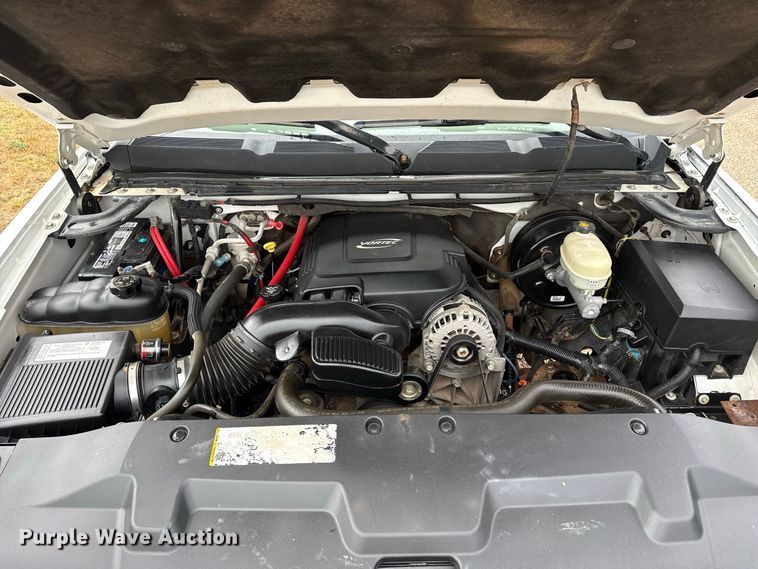 image for item FB6938 2007 Chevrolet Silverado 1500 pickup truck
