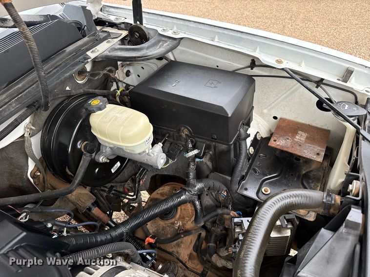 image for item FB6938 2007 Chevrolet Silverado 1500 pickup truck