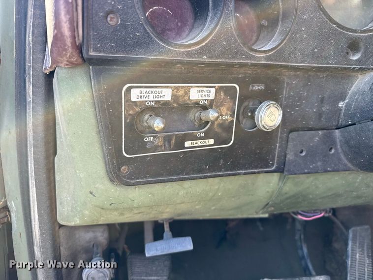 image for item FB6948 1985 Chevrolet D30 pickup truck