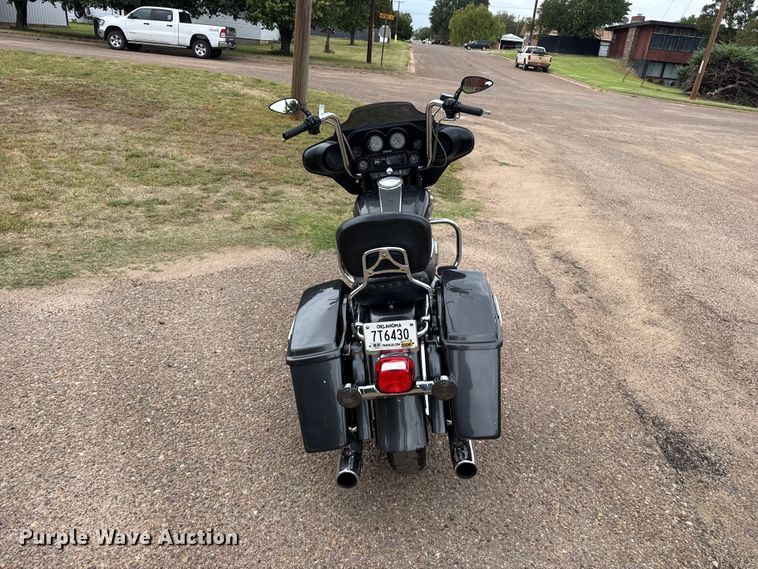 image for item FB6949 1999 Harley Davidson FLHTCI motorcycle