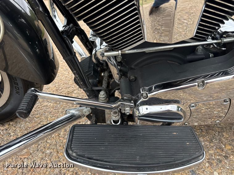 image for item FB6949 1999 Harley Davidson FLHTCI motorcycle