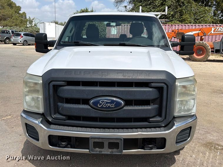 image for item FB8336 2014 Ford F250 Super Duty Ext. Cab utility bed pickup truck