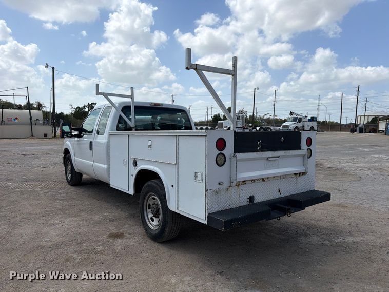image for item FB8336 2014 Ford F250 Super Duty Ext. Cab utility bed pickup truck