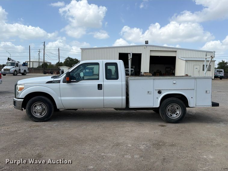 image for item FB8336 2014 Ford F250 Super Duty Ext. Cab utility bed pickup truck