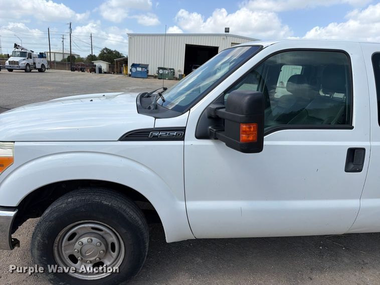 image for item FB8336 2014 Ford F250 Super Duty Ext. Cab utility bed pickup truck