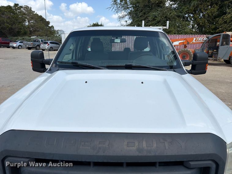 image for item FB8336 2014 Ford F250 Super Duty Ext. Cab utility bed pickup truck