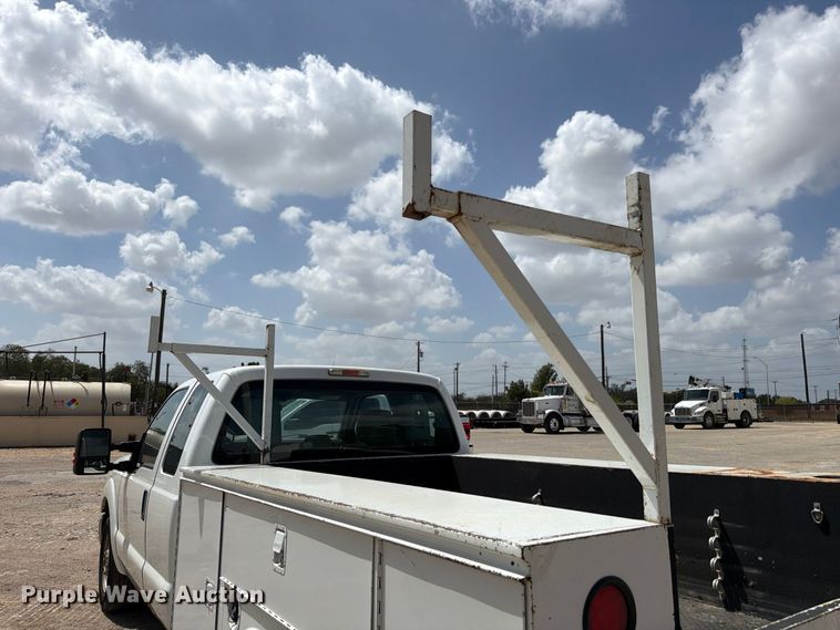 image for item FB8336 2014 Ford F250 Super Duty Ext. Cab utility bed pickup truck