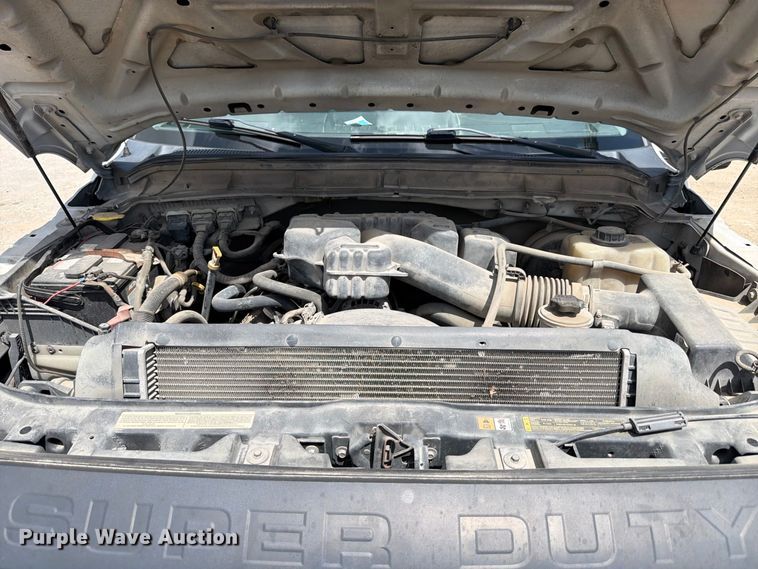 image for item FB8336 2014 Ford F250 Super Duty Ext. Cab utility bed pickup truck