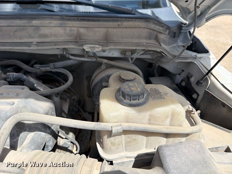 image for item FB8336 2014 Ford F250 Super Duty Ext. Cab utility bed pickup truck