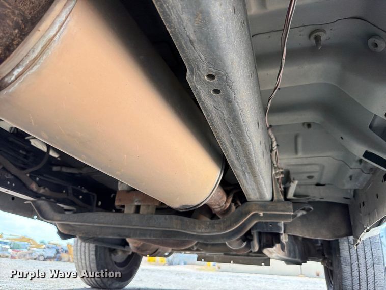 image for item FB8336 2014 Ford F250 Super Duty Ext. Cab utility bed pickup truck