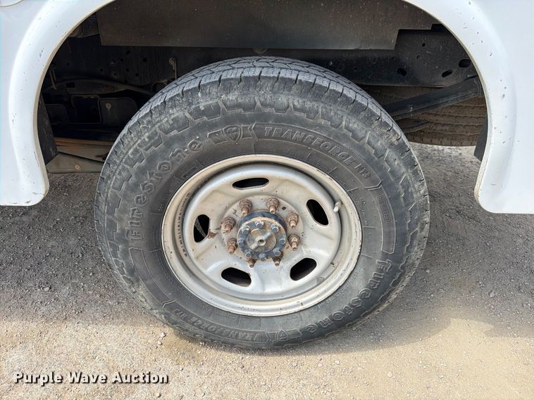 image for item FB8336 2014 Ford F250 Super Duty Ext. Cab utility bed pickup truck