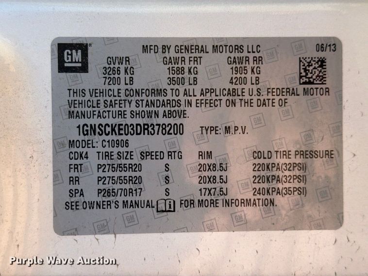 image for item FB8338 2013 Chevrolet Suburban SUV