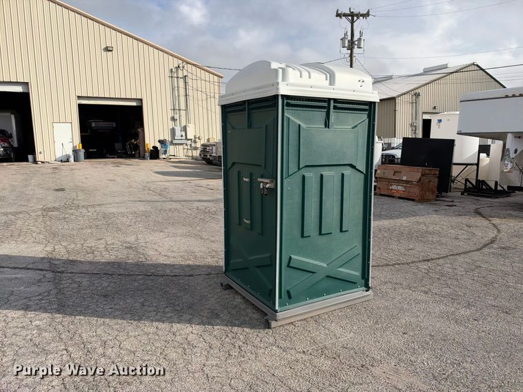 image for item FB8347 Portable shower
