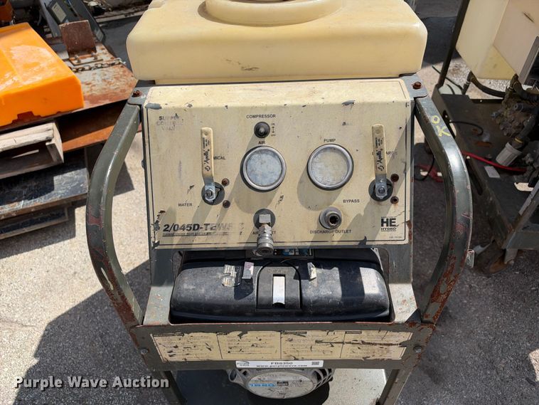 image for item FB8350 (4) Hydro Engineering 2/045D-TEWS-C pressure washers