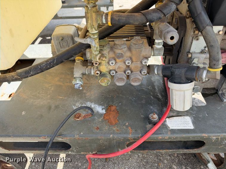 image for item FB8350 (4) Hydro Engineering 2/045D-TEWS-C pressure washers