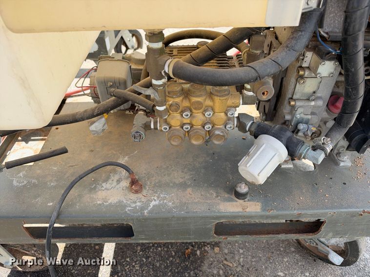 image for item FB8350 (4) Hydro Engineering 2/045D-TEWS-C pressure washers