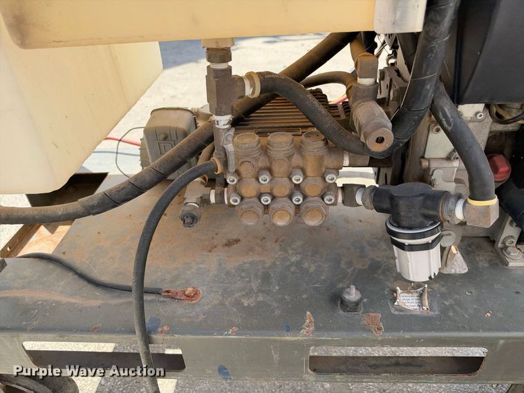 image for item FB8350 (4) Hydro Engineering 2/045D-TEWS-C pressure washers