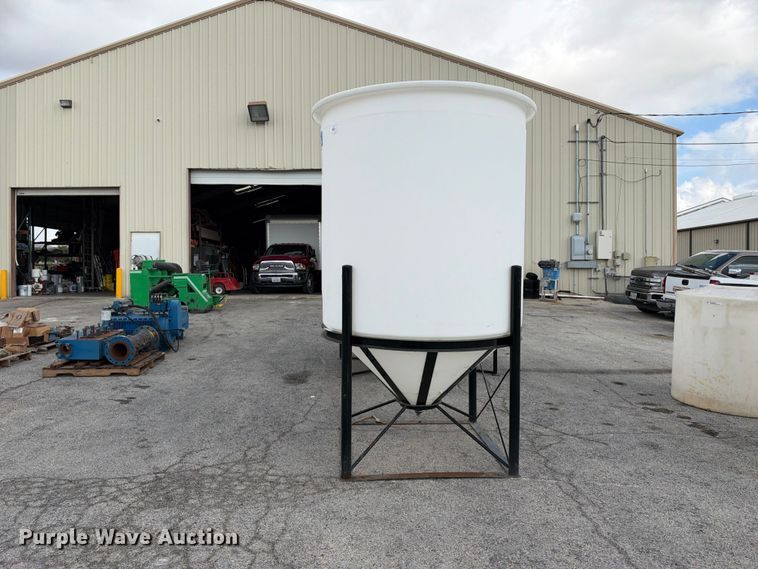 image for item FB8353 (2) Ace Roto-Mold tanks