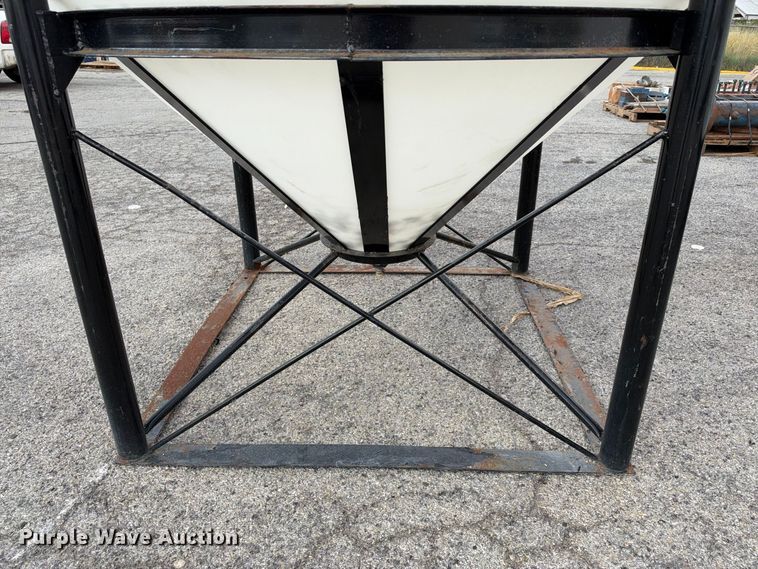 image for item FB8353 (2) Ace Roto-Mold tanks