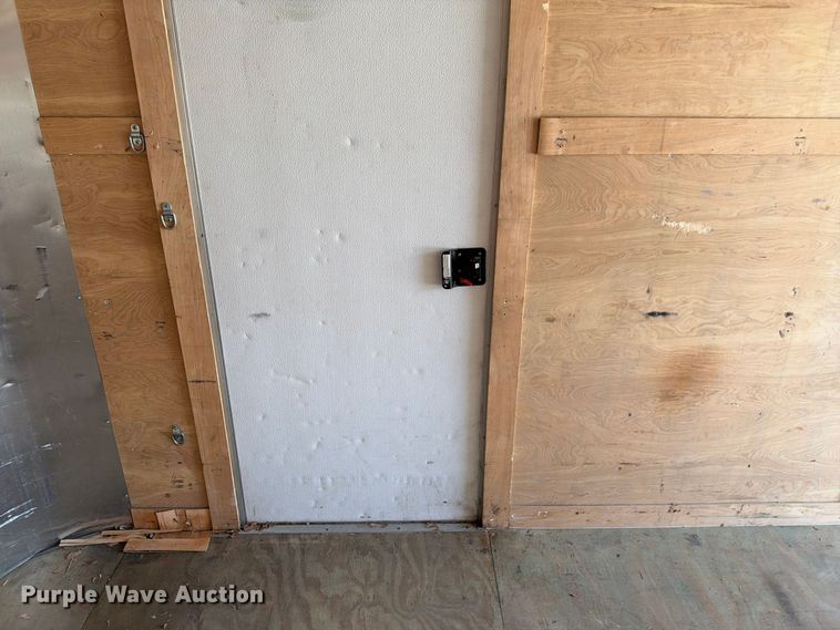 image for item FB8356 2017 Arising Industries 716VTRW enclosed cargo trailer