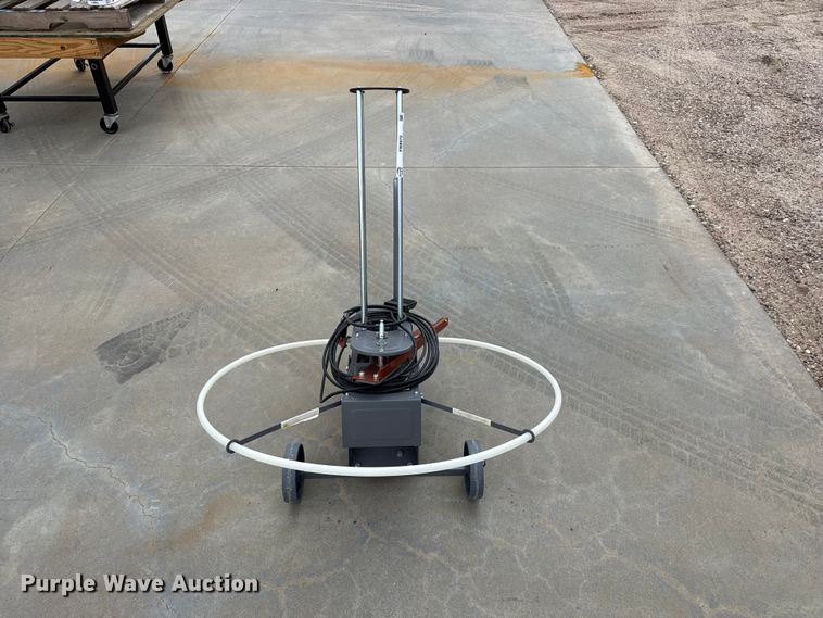 image for item FB8970 Clay pigeon thrower