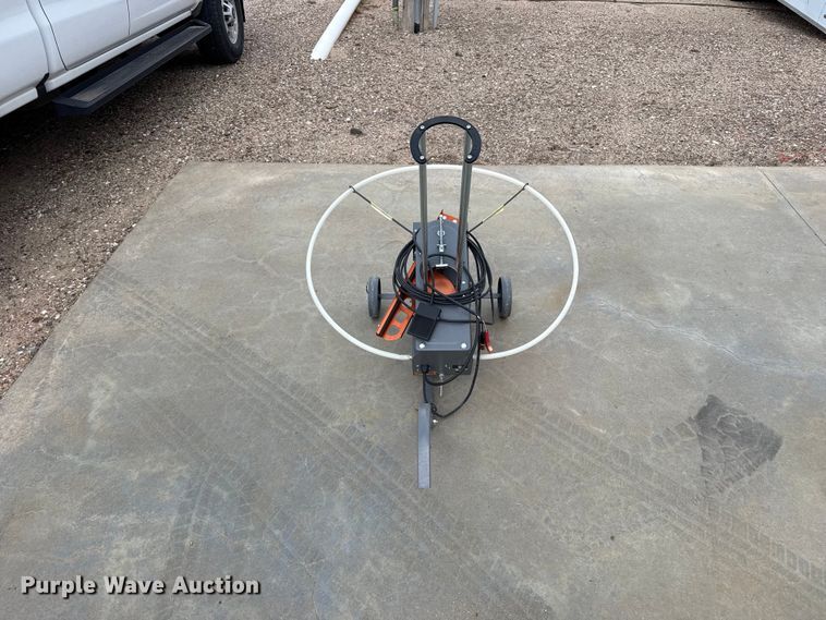 image for item FB8970 Clay pigeon thrower